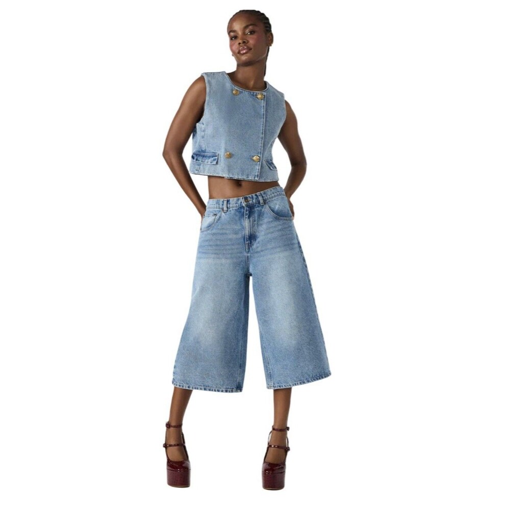 Steve Madden Brea Blue Denim Slouchy Bermuda Short Women’s Size 27 NWOT
